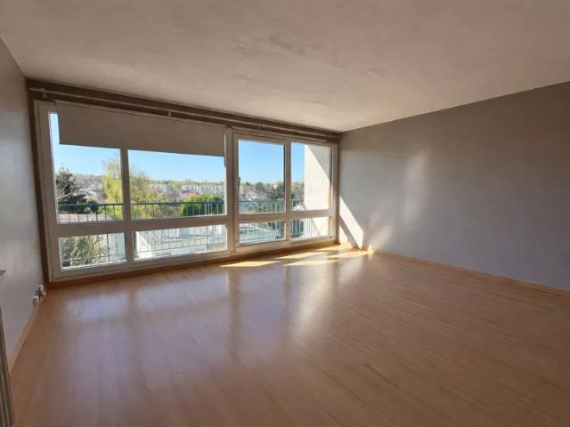 Location Appartement Avenue Paul Vaillant Couturier, Bois d'Arcy
