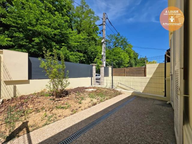 Location Appartement Avenue Paul Vaillant Couturier, Paray Vieille Poste