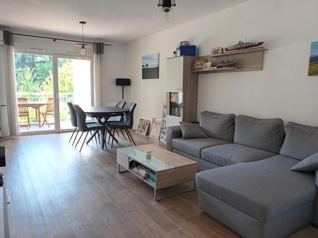 Location Appartement Avenue Paul Delorme, Sathonay Camp