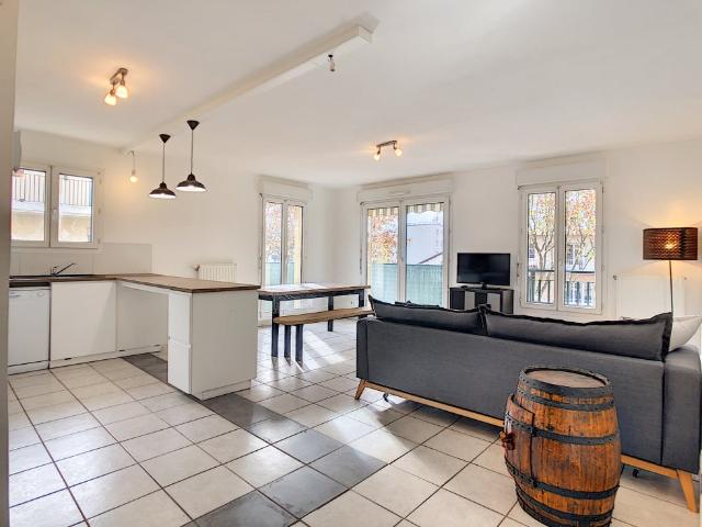 Location Appartement Avenue Paul Marcellin, Vaulx en Velin