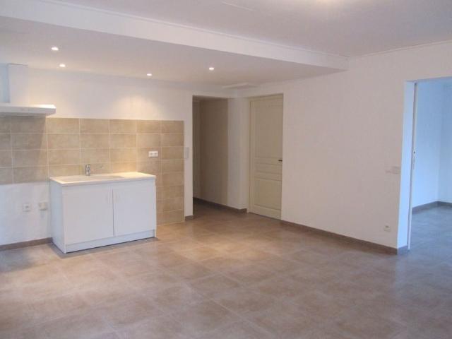 Location Appartement Avenue Peladan, Nîmes