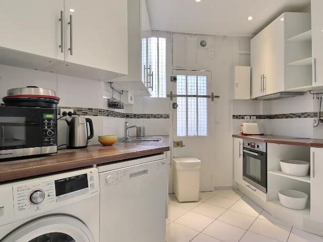Location Appartement Avenue Perrichont, Paris