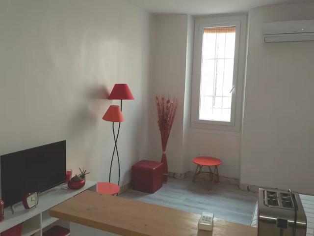 Location Appartement Avenue Philippe de Girard, Cadenet