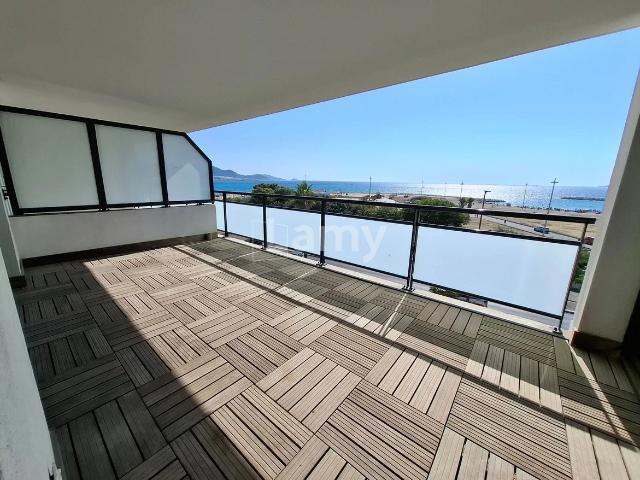 Location Appartement Avenue Pierre Mendès France, Marseille
