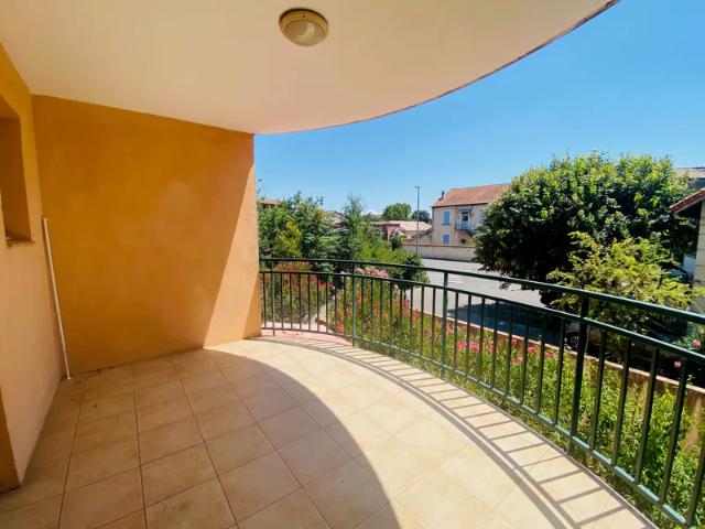 Location Appartement Avenue Pierre Augier, Pertuis