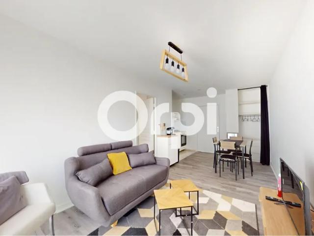 Location Appartement Avenue Pierre Brossolette, Bron
