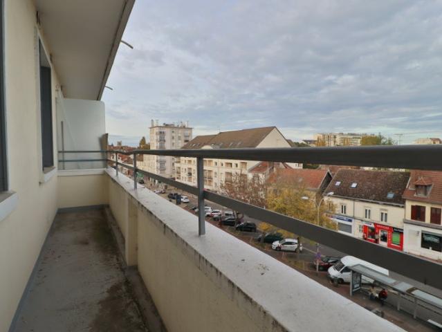 Location Appartement Avenue Pierre Brossolette, Troyes