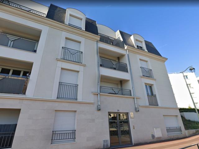 Location Appartement Avenue Pierre Curie, Saint Cyr l'École