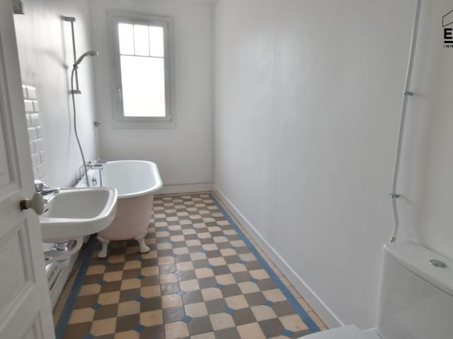 Location Appartement Avenue Pierre Larousse, Malakoff