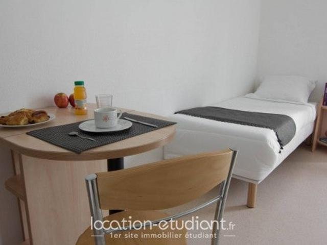 Location Appartement Avenue Puvis de Chavannes, Courbevoie