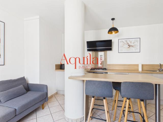 Location Appartement Avenue Roger Salengro, Villeurbanne