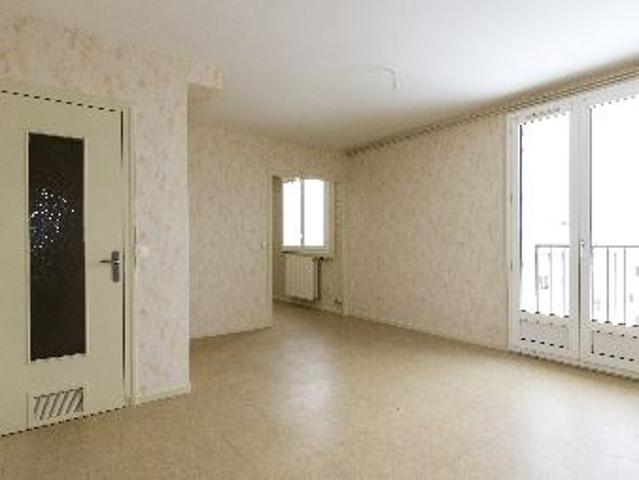 Location Appartement Avenue Rollinat, Aigurande
