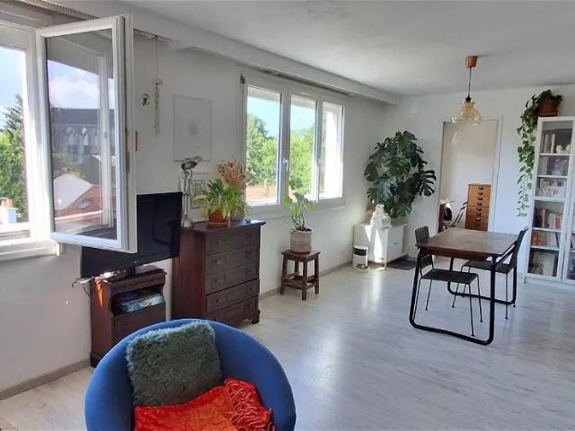 Location Appartement Avenue Ratiate, Rezé