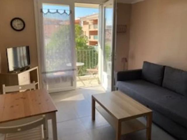 Location Appartement Avenue Victor Hugo, Carpentras