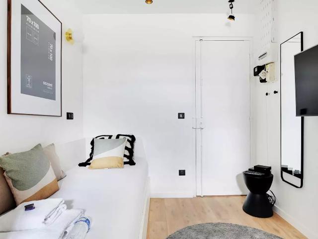 Location Appartement Avenue Victor Hugo, Paris