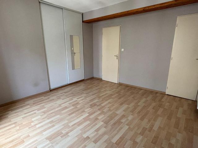 Location Appartement Avenue Victor Hugo, Romans sur Isère