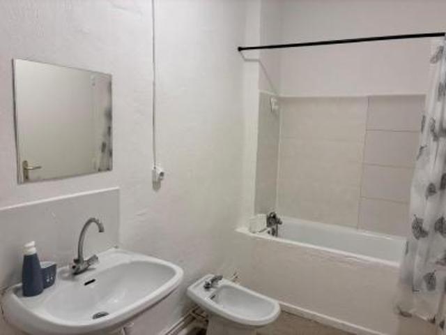 location appartement avignon 2 pièces 38 m2 vaucluse 84000 690 € / mois