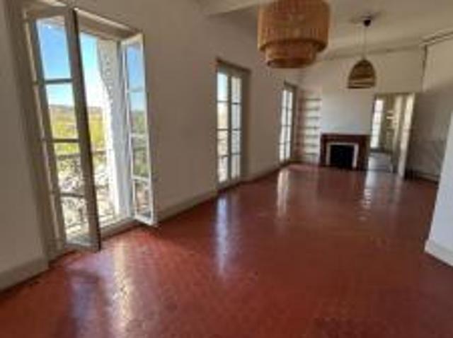 location appartement avignon 4 pièces 135 m2 vaucluse 84000 1310 € / mois