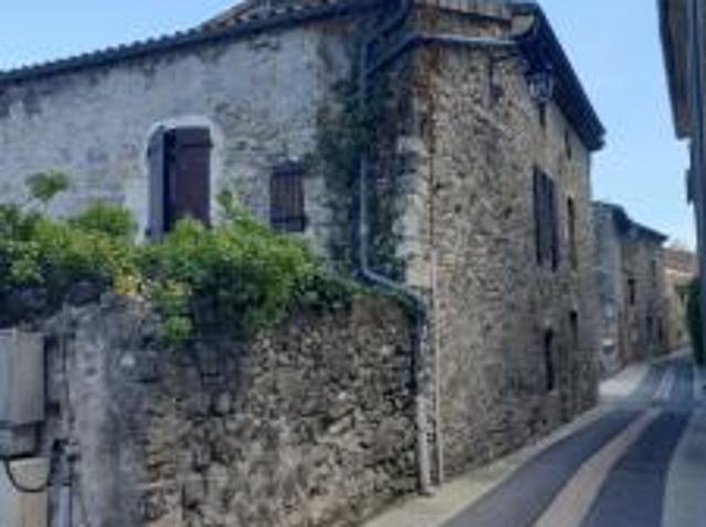 location appartement baix 2 pièces 42 m2 ardeche 07210 339 € / mois
