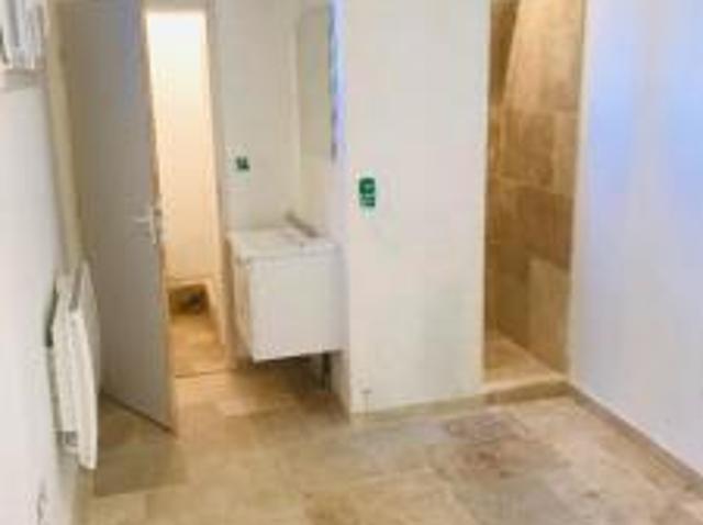 location appartement barjols 2 pièces 45 m2 var 83670 550 € / mois