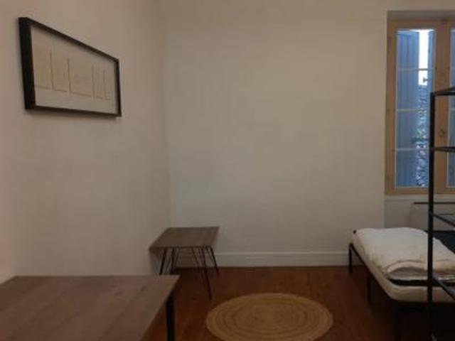 location appartement bazas 1 pièce 19 m2 gironde 33430 400 € / mois