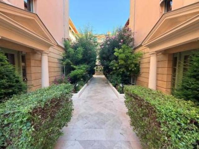 location appartement beaurecueil aix en provence 3 pièces 70 m2 bouches du rhone 13100 2200 € / mois