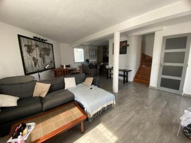 location appartement begles 3 pièces 58 m2 gironde 33130 990 € / mois