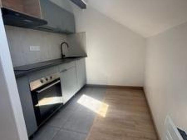 location appartement bernes sur oise 1 pièce 25 m2 val d'oise 95340 665 € / mois