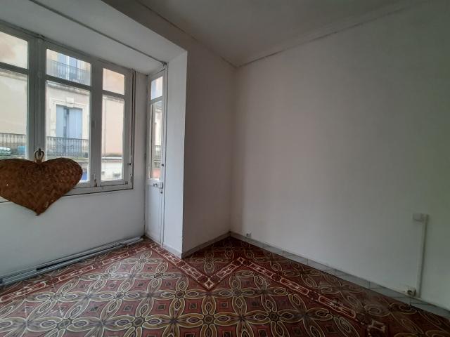 Location appartement Béziers 3 pièces 54m² 535€ | Laborie Immobilier