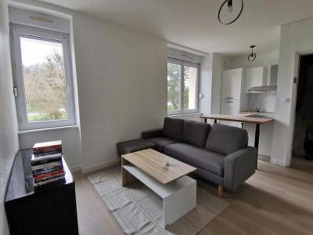 location appartement bohars 3 pièces 36 m2 finistere 29820 630 € / mois