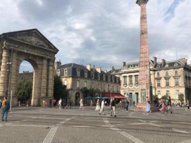 location appartement bordeaux 1 pièce 35 m2 gironde 33000 730 € / mois