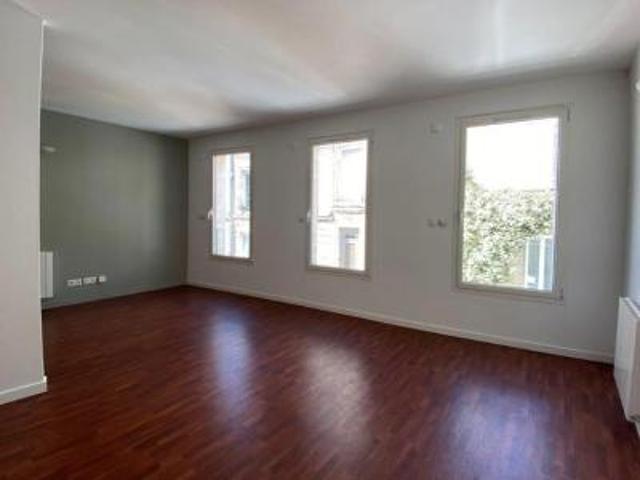 location appartement bordeaux 1 pièce 38 m2 gironde 33000 810 € / mois
