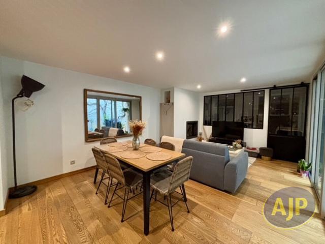 Location appartement Bordeaux: 1 450 € AJP Immobilier Bordeaux Chartrons