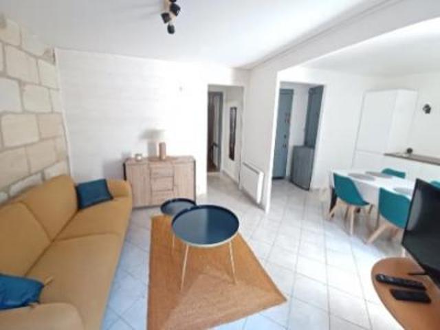 location appartement bordeaux 2 pièces 47 m2 gironde 33000 938 € / mois