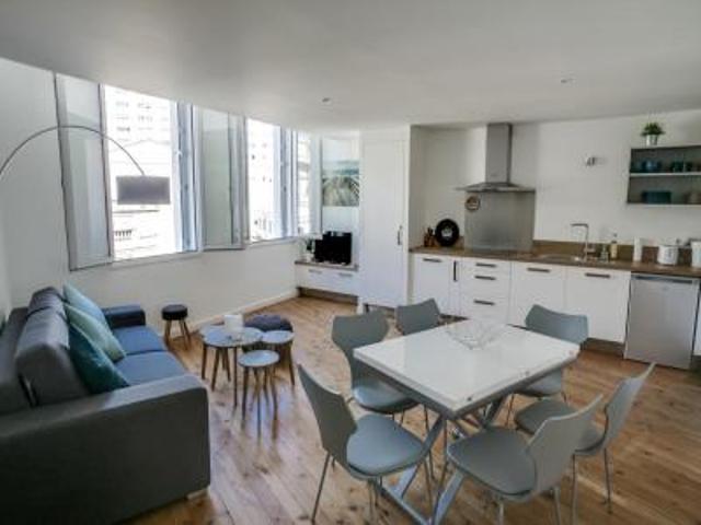 location appartement bordeaux 3 pièces 58 m2 gironde 33000 1070 € / mois