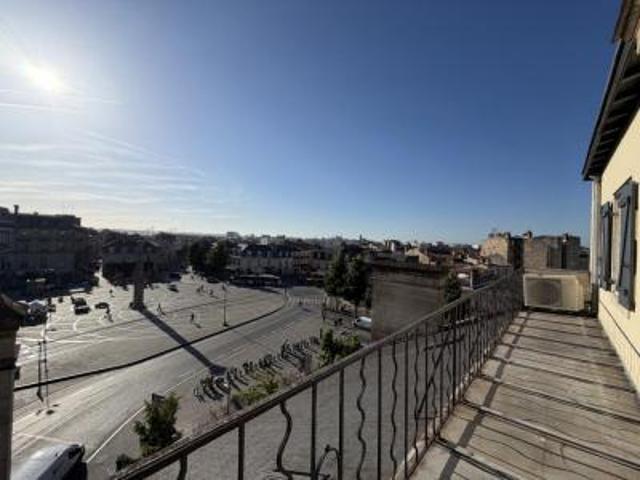 location appartement bordeaux 3 pièces 35 m2 gironde 33000 1100 € / mois
