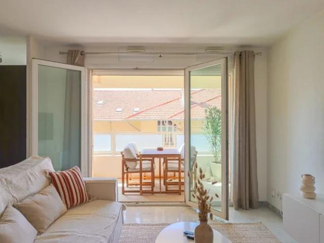 Location Appartement Boulevard Carnot, Cannes