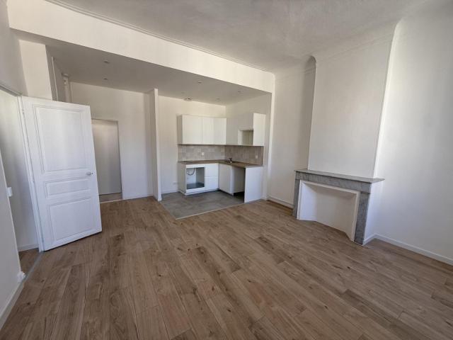 Location Appartement Boulevard André Aune, Marseille