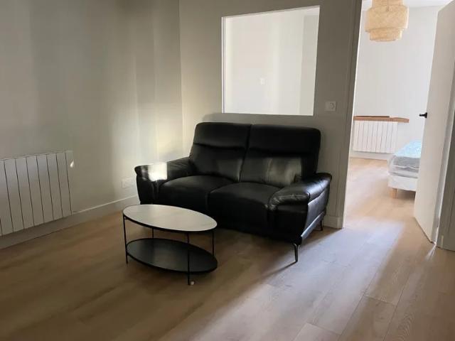 Location Appartement Boulevard Bessières, Paris