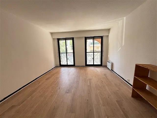 Location Appartement Boulevard Gambetta, Nice
