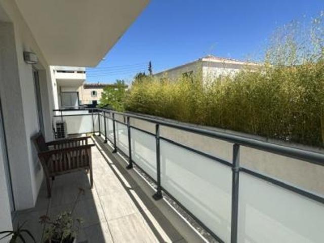 location appartement boulevard gilibert 2 pièces 38 m2 bouches du rhone 13009 820 €