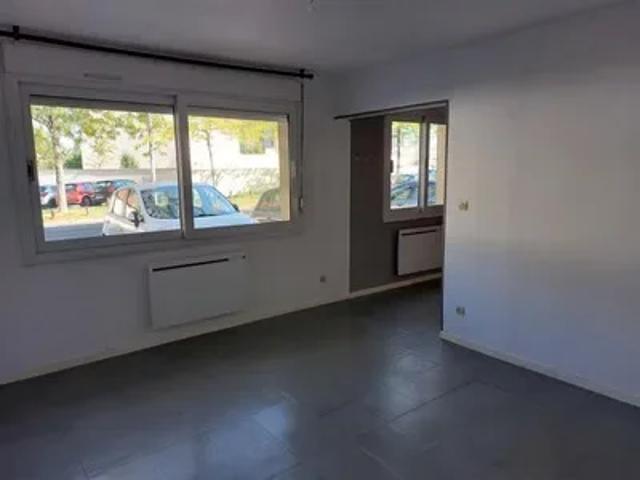 Location Appartement Boulevard Docteur Roux, Reims