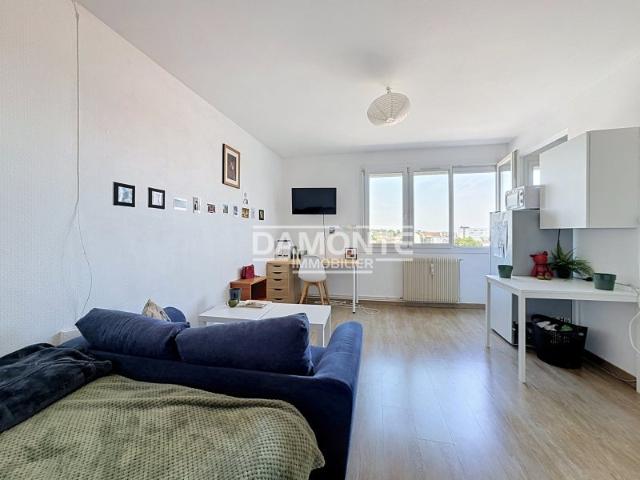 Location Appartement Boulevard de Dijon, Saint Julien les Villas