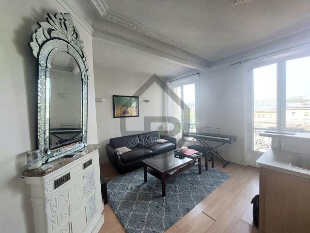 Location Appartement Boulevard de la Chapelle, Paris