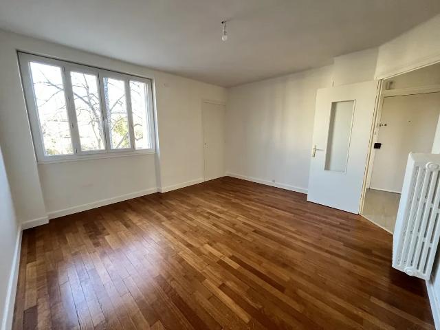 Location Appartement Boulevard de la Défense, Dijon