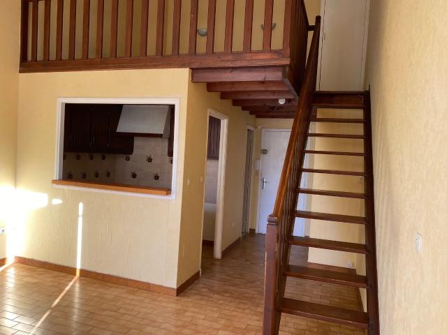 Location Appartement Boulevard de la Liberté, Vias
