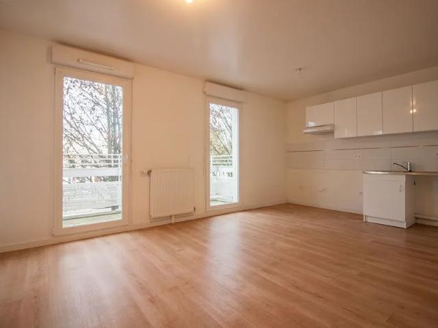 Location Appartement Boulevard de la Paix, Cergy