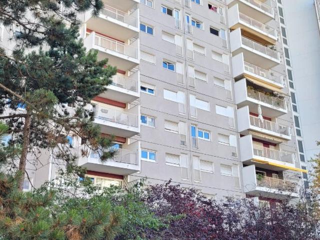 Location Appartement Boulevard de la Paix, Courbevoie