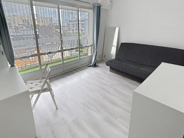 Location Appartement Boulevard de la Paix, Reims