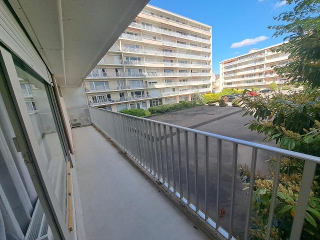 Location Appartement Boulevard de la Paix, Reims